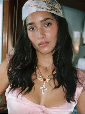 VANESSA MOONEY The Domitilla Cross Necklace 💎